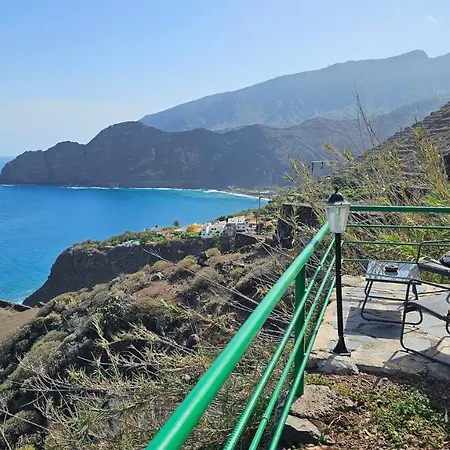 Cerrajones: Spectacular Views From The Cliff
